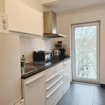 3 Raumwohnung Zentrum Ost A14 アパート