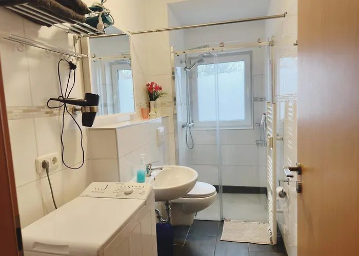 3 Raumwohnung Zentrum Ost A14 Apartament *